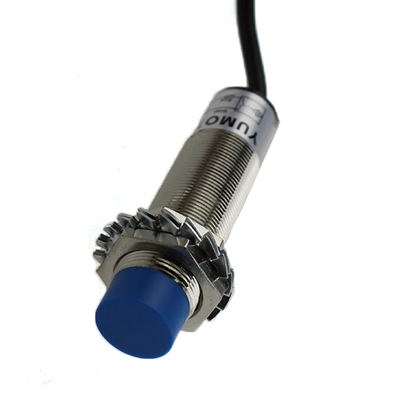 Cablaggio sensore capacitivo ottico 5v CM18-2008A 