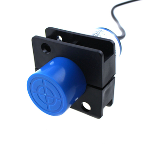 CM34-3020NA Sensore capacitivo impermeabile non a filo in plastica per rilevamento plastica
