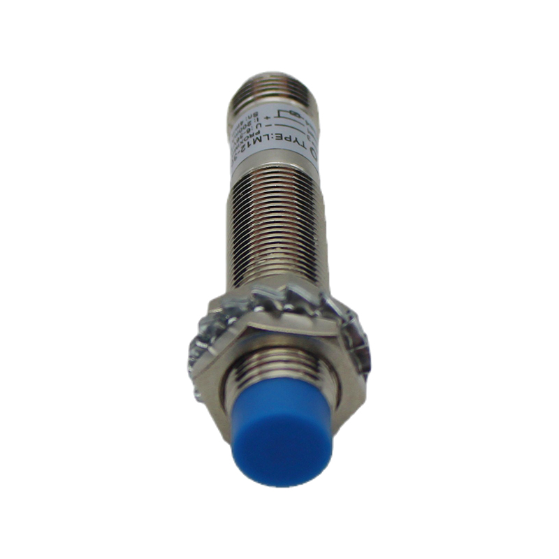 Sensore di prossimità induttivo NPN in metallo con interruttore analogico LM12-3004NBT 